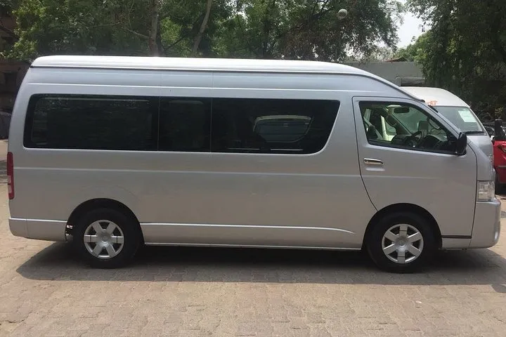 Delhi Airport To Agra Hotel Transfer by Private AC Car