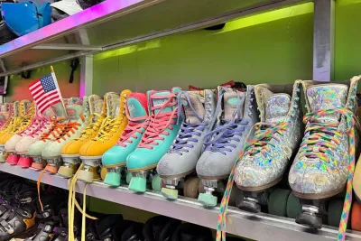 Rollerblades Rental Miami Beach.