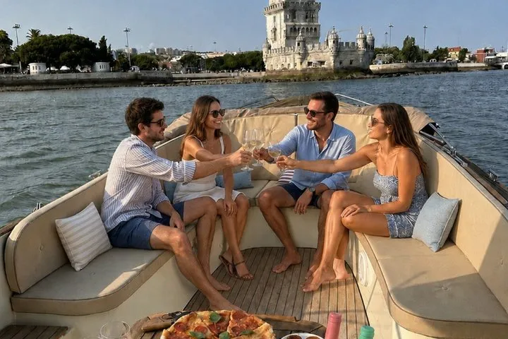 Lisbon Pizza & Sangria Escape on a Cozy Boat Cruise