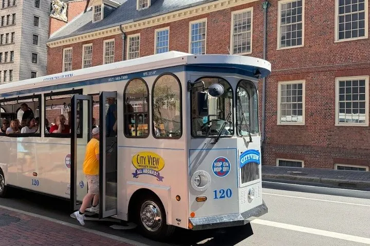 75-Minutes NON-STOP Trolley of Historic Boston and Freedom Trail