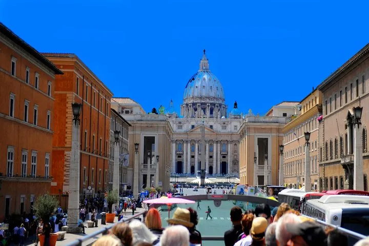 Rome Hop On Hop Off Sightseeing Bus Tour