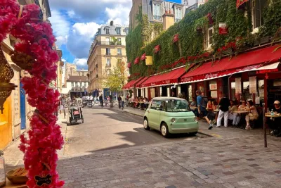 Le Marais Walking Tour Food Fashion Parisian Life