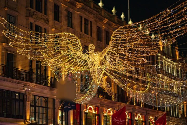 London Christmas Market and History 3 Hour Walking Tour