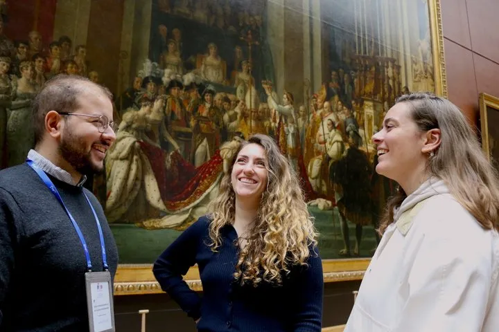 Louvre Small-Group Tour (Max 6 Guests) - Mona-Lisa & Highlights