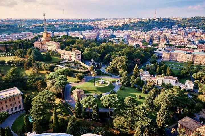 Private Vatican Museums Tour with Gardens and St Peter's Basilica