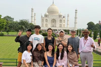 All Inclusive Full Day Taj Mahal Tour from Delhi by Private Car