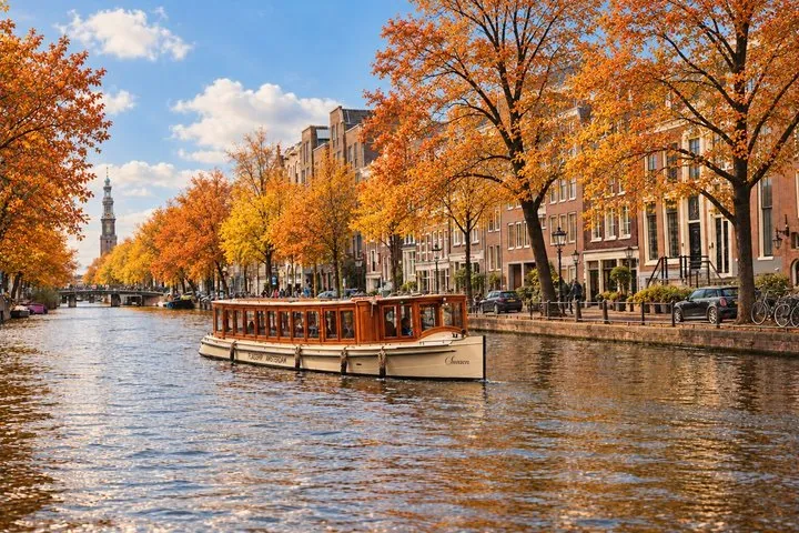Amsterdam Luxury Canal Cruise + Unlimited Drinks and Bites Option