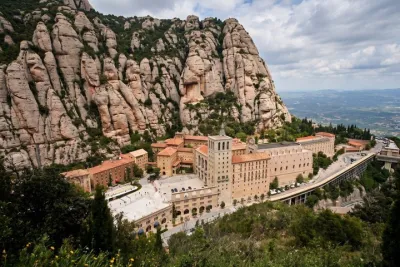 Montserrat Guided Tour and Sailing Experience in Barcelona